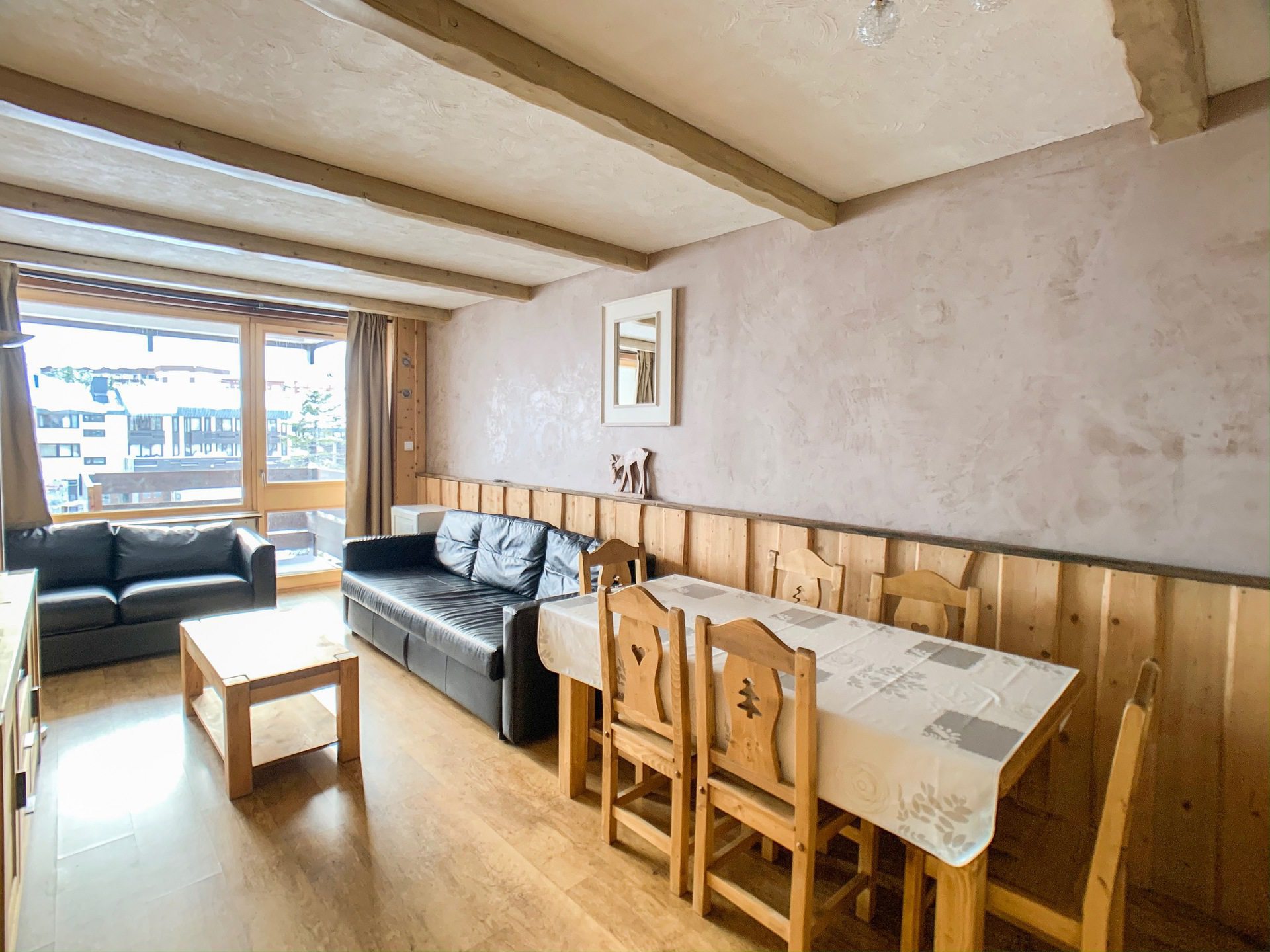 Osmokrevetni apartman TI-LOT-341
